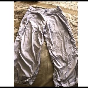 lululemon light purple crop pants RN 106259